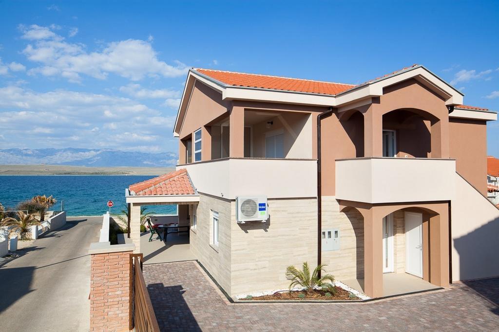 Apartments Vista Vir Eksteriør billede